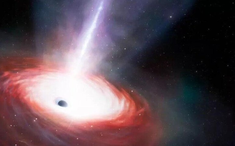 Simulação computacional revela processos próximos a buracos negros