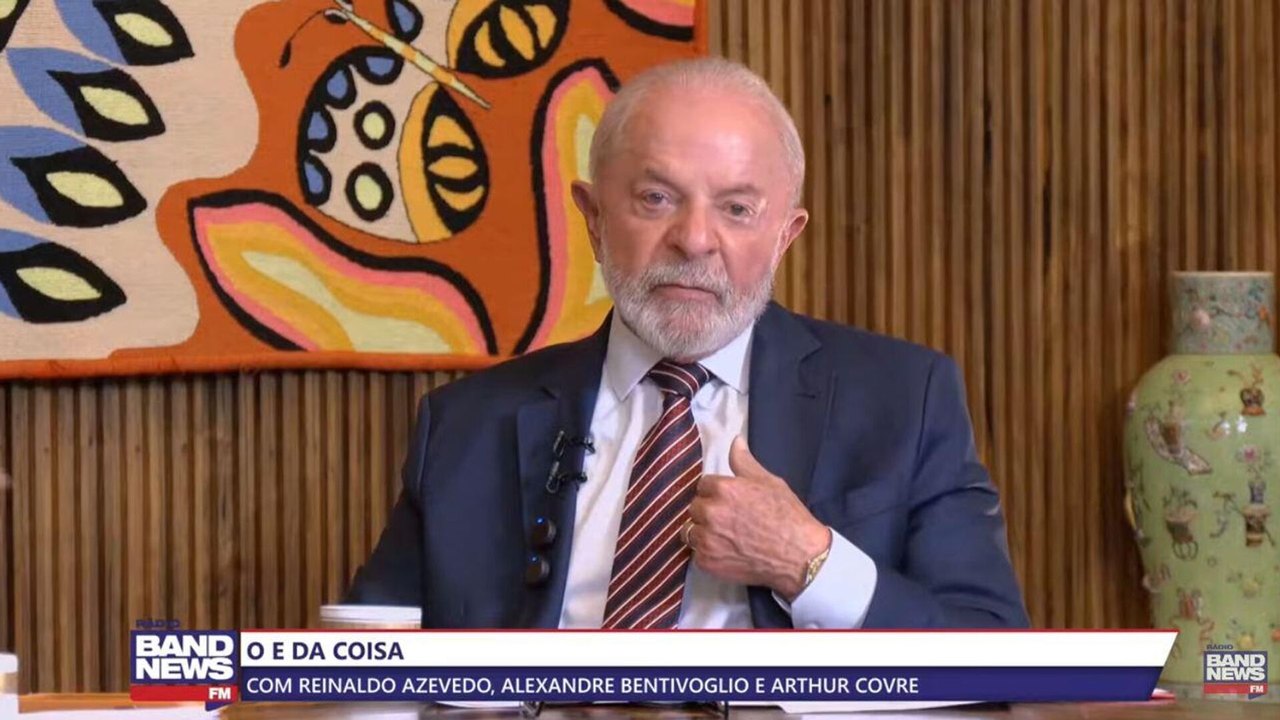 Lula anuncia envio imediato de proposta para regular big techs