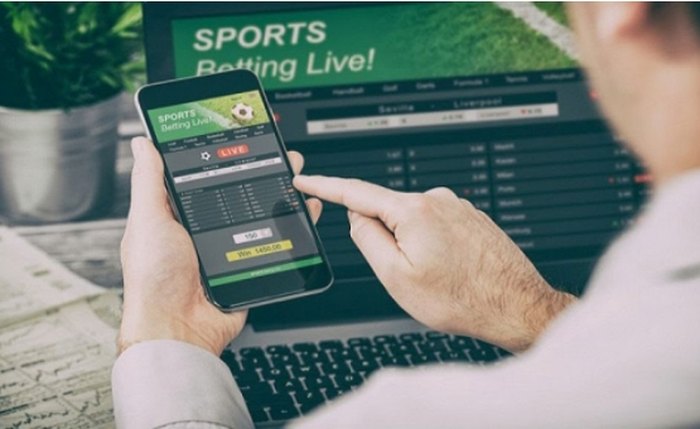 Basta ter um smartphone e uma conexão com internet para poder usufruir deste serviço Basta ter um smartphone e uma conexão com internet para poder usufruir deste serviço