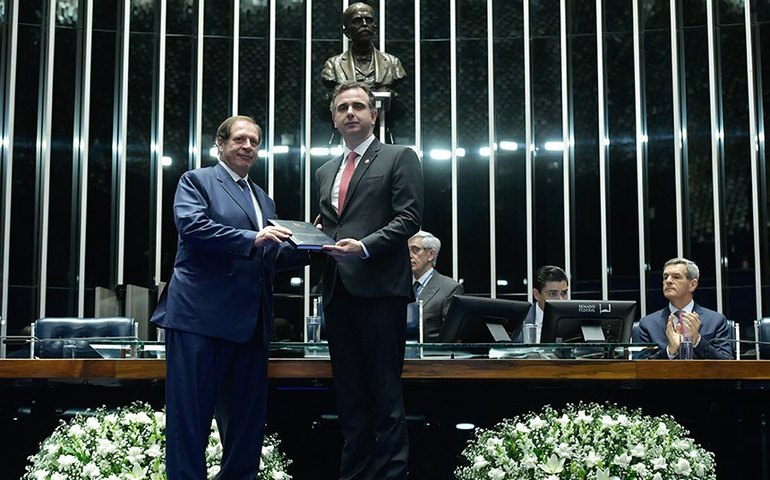 Novo Código Civil: Senado recebe anteprojeto de juristas e analisará o texto