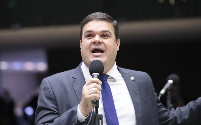 Projeto prevê pagamento de adicional de insalubridade de 40% para enfermeiros