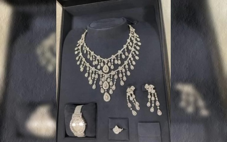 Joias dadas a Bolsonaro valem R$ 5,1 milhões, diz PF