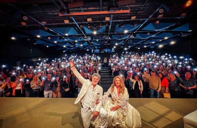 “DUETOS, A Comédia de Peter Quilter” chega a Maceió com Patricya Travassos e Eduardo Moscovis