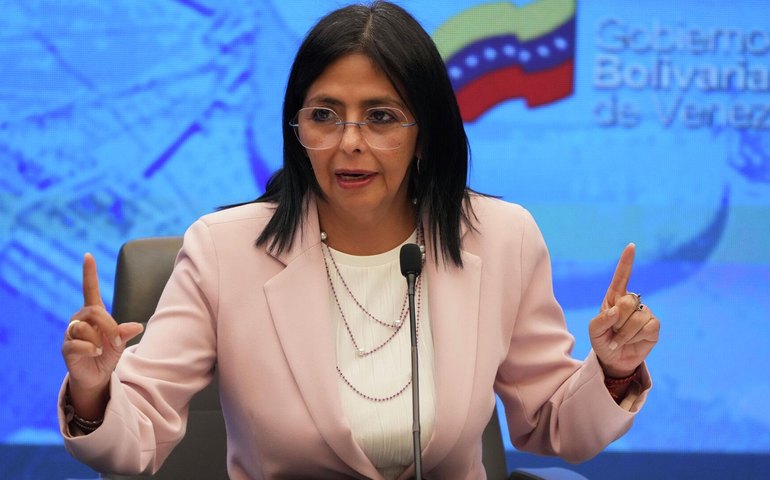Delcy Rodríguez é empossada como presidente interina na Venezuela