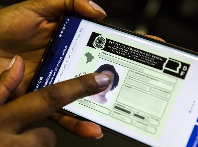 Entidades médicas criticam renovação de CNH sem exame de aptidão