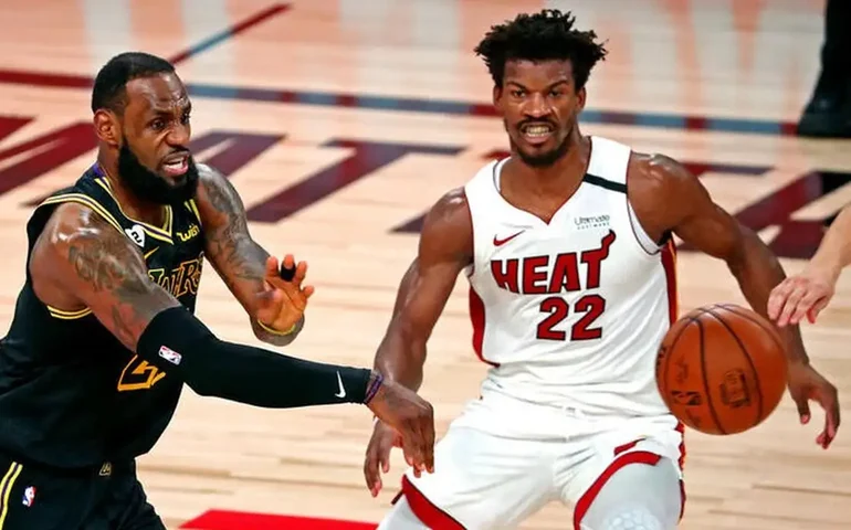 Miami Heat vence Brooklyn Nets e soma 7ª vitória seguida na NBA; Warriors tropeçam de novo