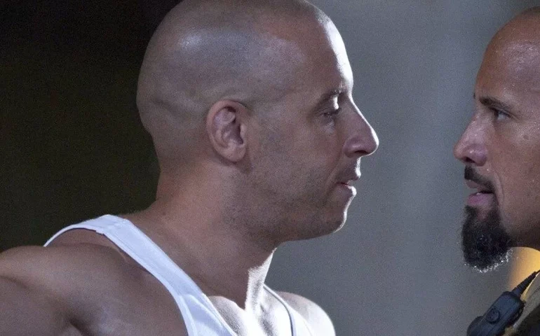 The Rock supera briga com Vin Diesel e volta a 'velozes e furiosos'