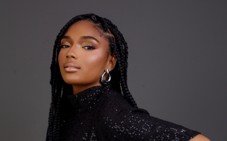 Brunna Oliveira leva sua potência vocal ao Samba com Elas na Audio, em São Paulo