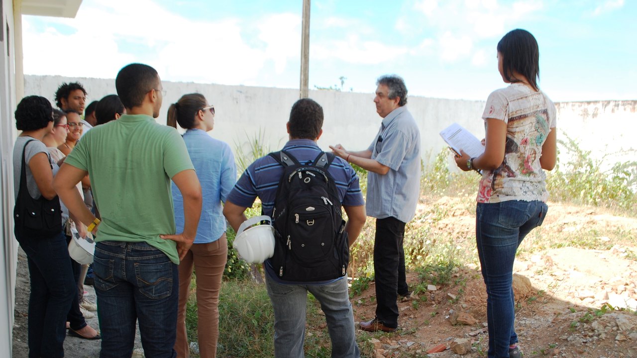 Alunos de arquitetura da Ufal irão participar de construção de creches em Maceió