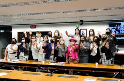 Tereza Nelma realiza Encontro Nacional das Procuradorias da Mulher em Brasília