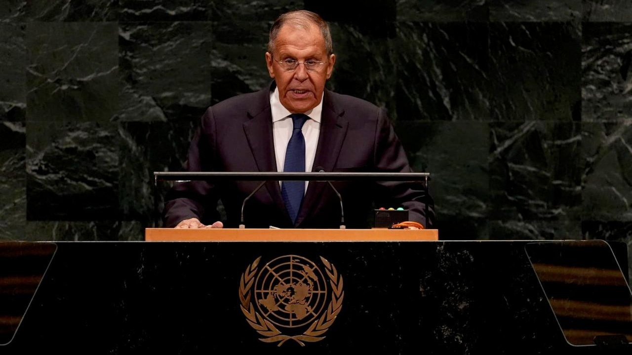 'Reafirmamos nossa solidariedade': Lavrov pede aos EUA que suspendam o bloqueio contra Cuba