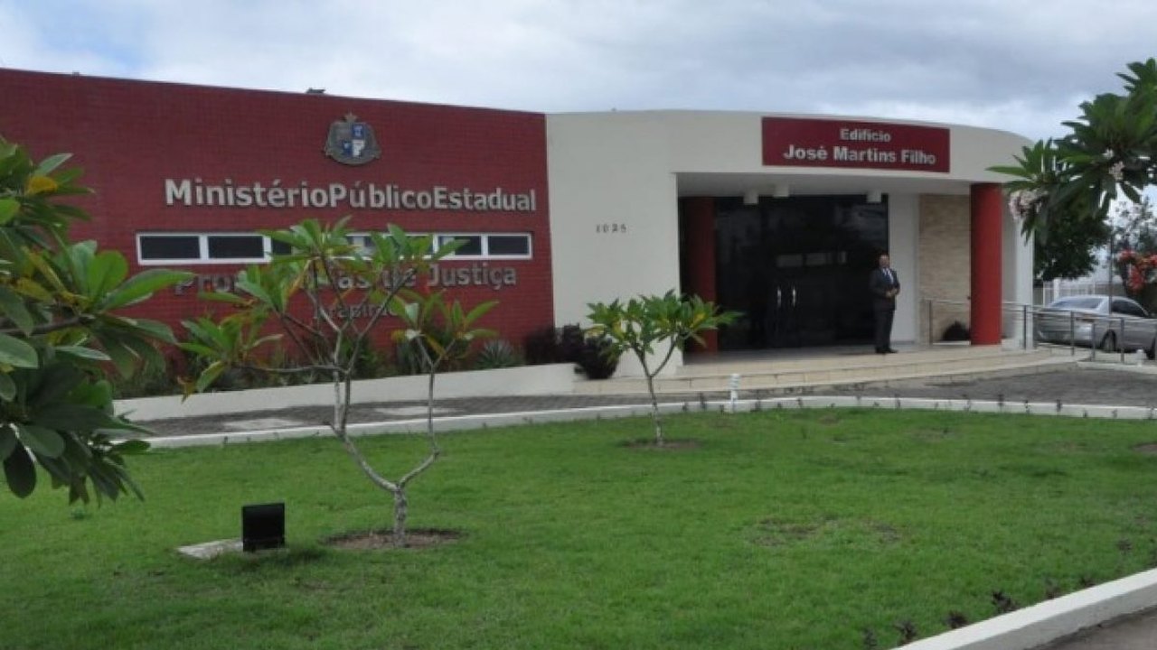Arapiraca: TAC da 1ª Promotoria de Justiça viabiliza desconto de 30% nas mensalidades escolares