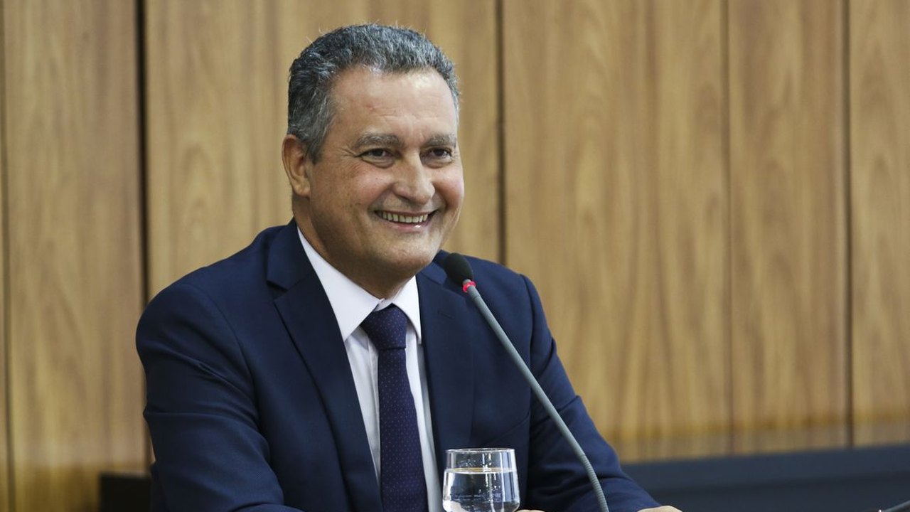 Rui Costa diz que governo defende capacidade de governar ao judicializar IOF
