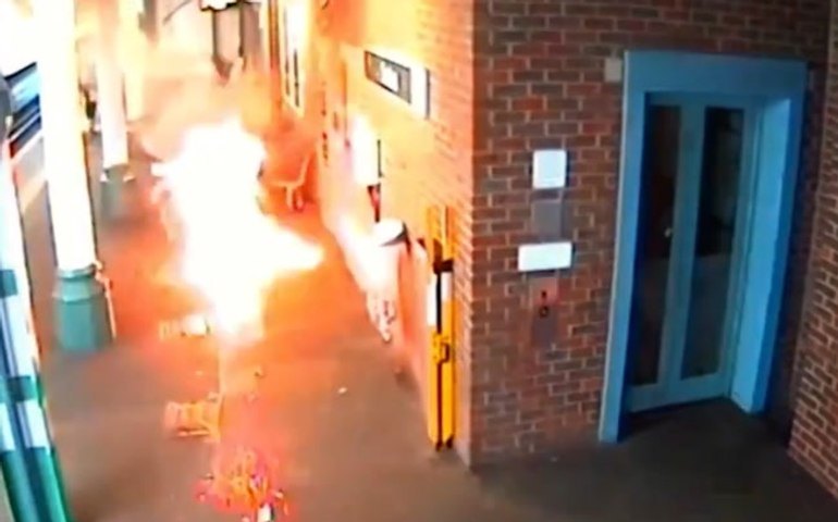 Bicicleta elétrica explode em estação de trem em Londres; veja vídeo