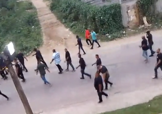 Grupo de ministra do Turismo ‘fechou’ cidade para eleger Lula