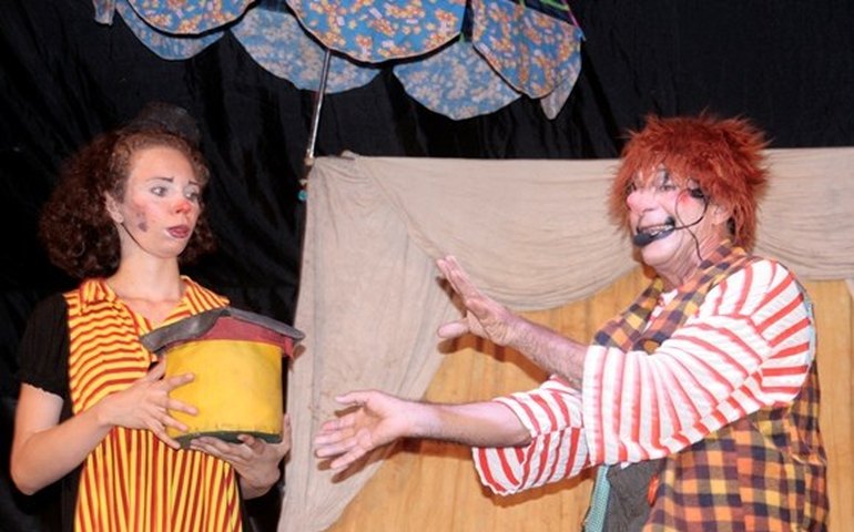 Grupos de teatro de rua do Nordeste são reunidos em catálogo