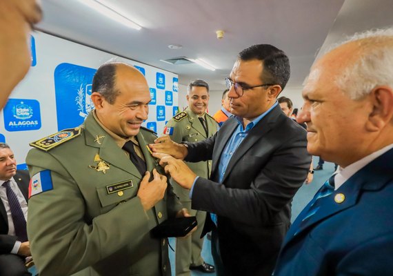  Defesa Civil Estadual homenageia personalidades que contribuíram para a atuação do órgão 