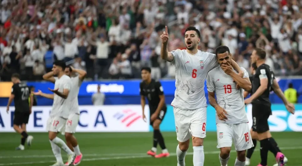 Iranianos marcam com Rezaeian e Mohebi em empate com Nova Zelândia