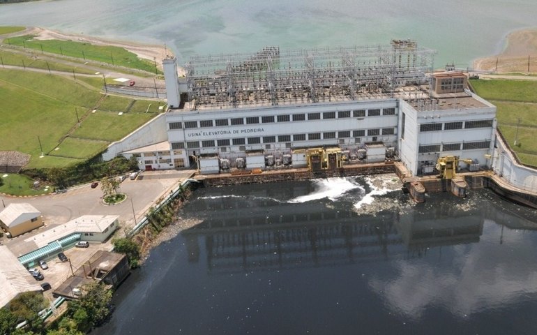 Fundo que tem Tanure Como sócio leva Emae