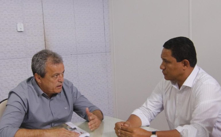 Estado anuncia recursos para drenagem e pavimentação do São Francisco e Pedro Suruagy, em Palmeira