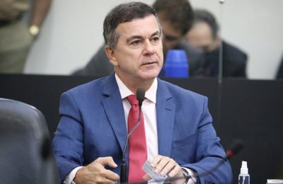 Em discurso na ALE, Ronaldo Medeiros critica ações policiais utilizadas para marketing pessoal