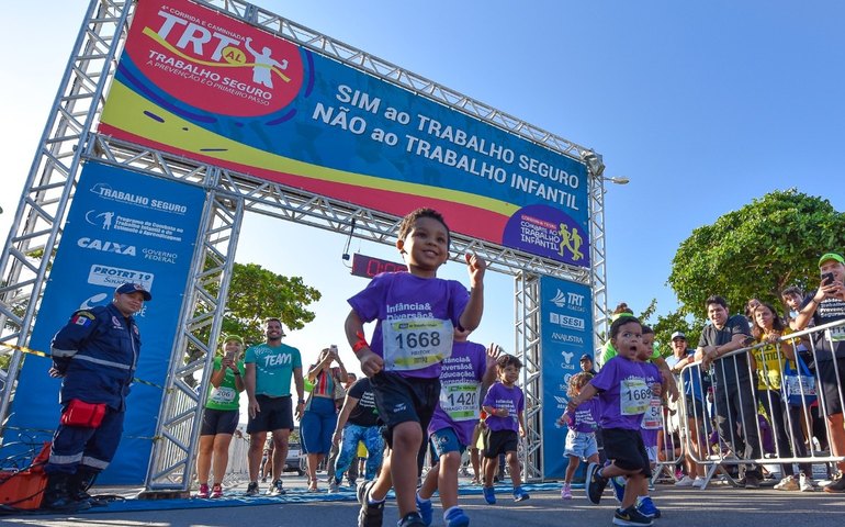 Corrida TRT/AL Trabalho Seguro e Corridinha contra Trabalho Infantil reúnem 1500 atletas