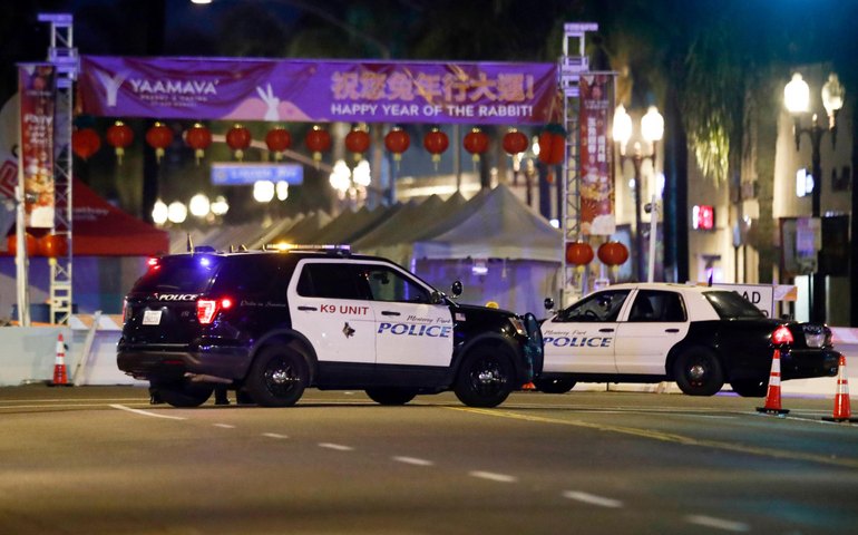 Atirador que deixou 10 mortos na Califórnia deu aulas de dança em local