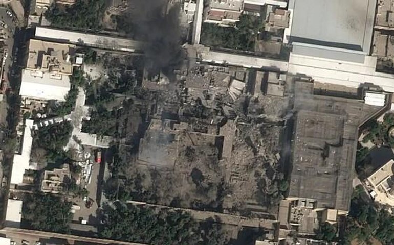 Residência do líder supremo do Irã sofre danos após ataque em Teerã