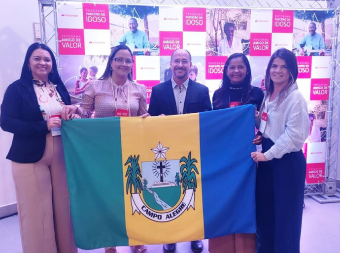 Representantes de Campo Alegre participam do Encontro Nacional 'Parceiro do Idoso' em Pernambuco