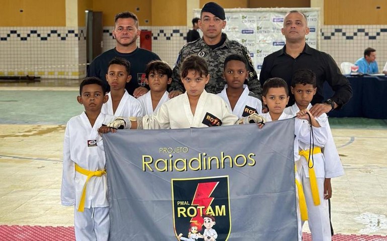 Crianças do Projeto Raiadinhos conquistam 7 medalhas no Campeonato Alagoano de Taekwondo
