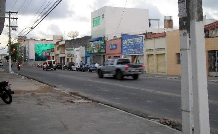 Rua Dias Cabral será interditada parcialmente a partir desta terça-feira