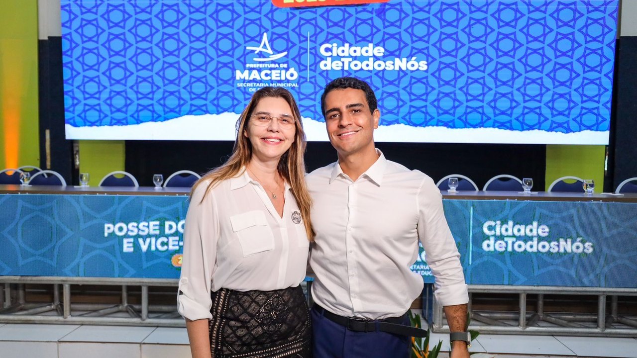 Ao lado de JHC, Jó Pereira ressalta conquistas, garante enfrentar desafios históricos e avançar mais na Educação de Maceió