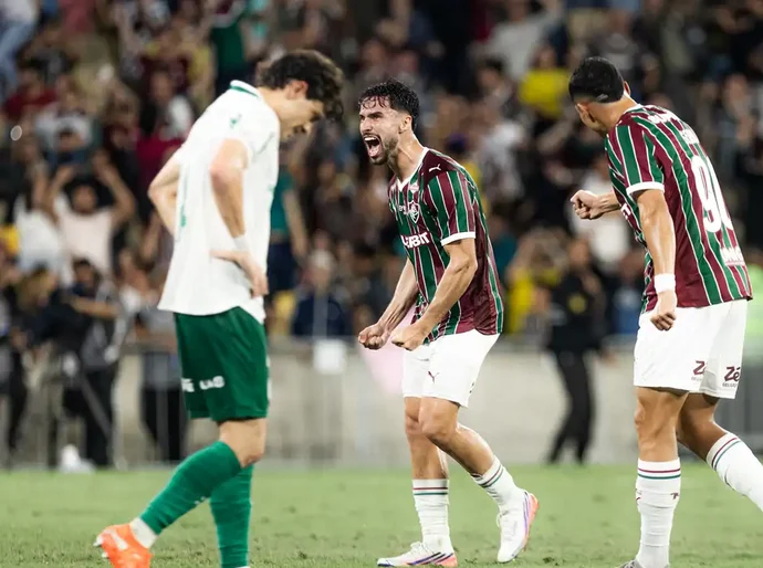 Fluminense encerra jejum e bate Palmeiras de virada no Brasileirão