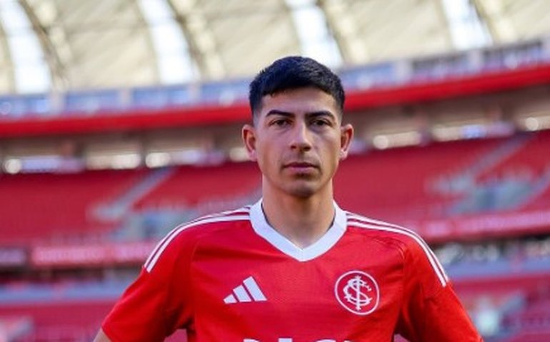 Inter apresenta Alan Rodriguez e D'Alessandro minimiza cobranças: 'Não vamos nos esconder'