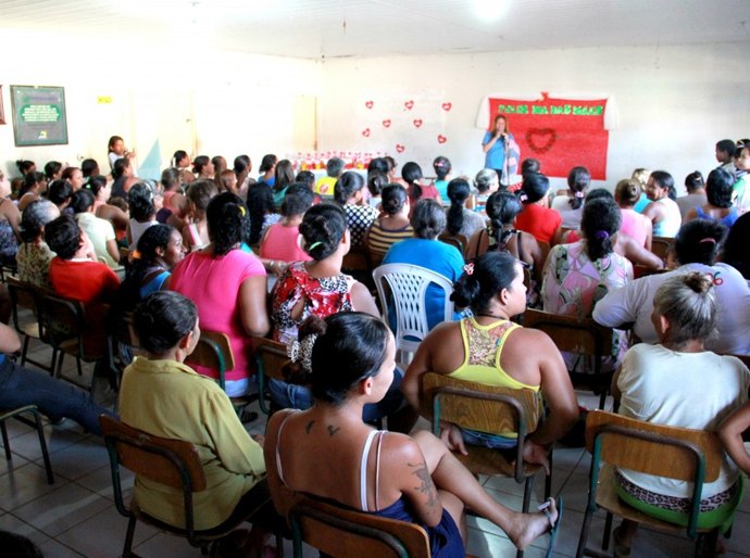 Cras Jardim das Paineiras surpreende com programação para as mães
