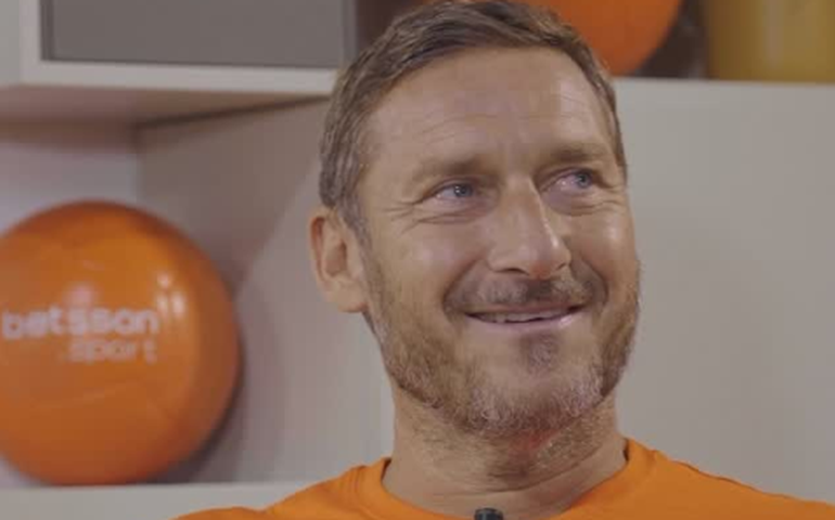 Totti critica Lamine Yamal pela falta de gols e quer Carlo Ancelotti como treinador da Roma