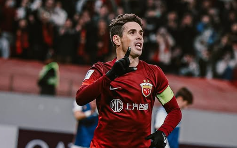 Presidente Julio Casares antecipa acerto com Oscar e São Paulo oficializa 'super reforço'