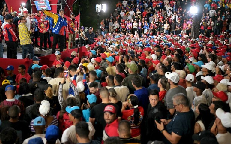 Eleição na Venezuela: Maduro recebeu Amorim no Palácio Miraflores e disse que entregará atas eleitorais 'nos próximos dias'