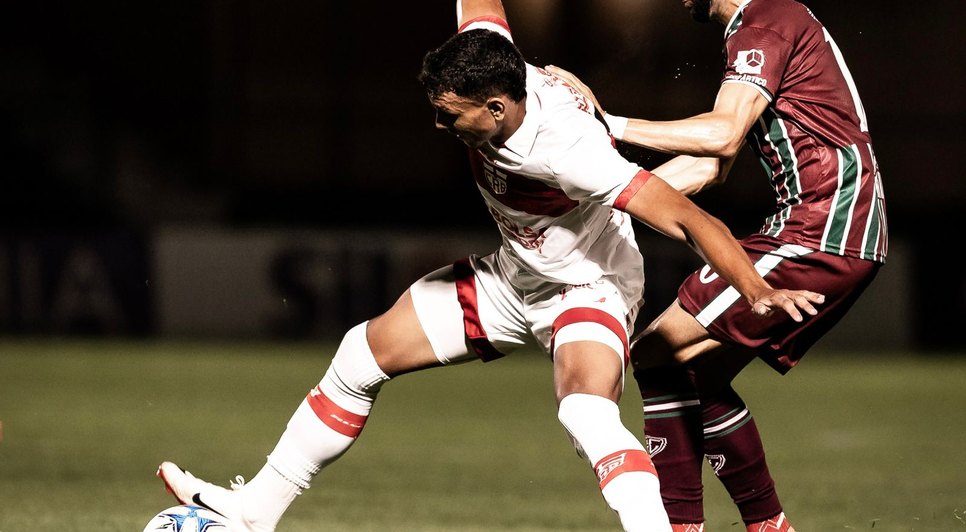 Com equipe alternativa Galo não tira o zero do placar / Foto: Samuel Pereira