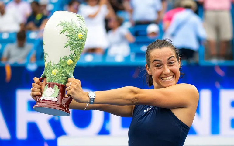 Destaque em 2022, Caroline Garcia volta a ser Top 5 e iguala melhor ranking