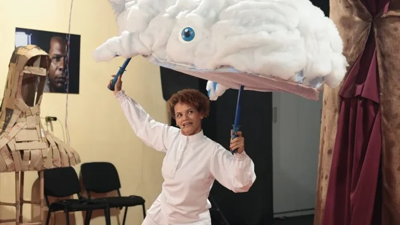 Viajando pela poesia e imaginação, Cia La Casa apresenta o espetáculo infantil “Rafael e a Baleia”