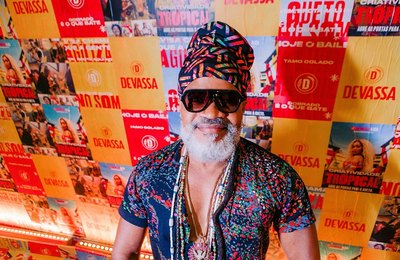 TV Gazeta exibe especial de carnaval neste sábado (5) para Alagoas com Carlinhos Brown e Gaby Amarantos