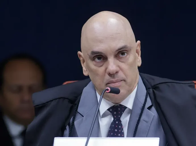 Moraes quer manifestação de Planalto e Congresso sobre dosimetria