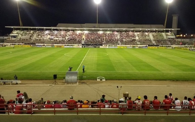 Contra o Joinville, CRB tenta recuperar força como mandante e encerrar jejum