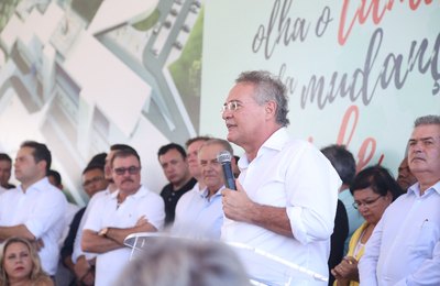 "Alagoas é o único Estado do País que dispõe de recursos próprios para investimentos em obras importantes", diz Renan