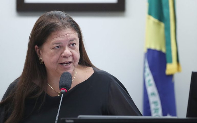 Comissão aprova projeto que obriga empresa a doar para o Fundo da Criança para participar de licitação