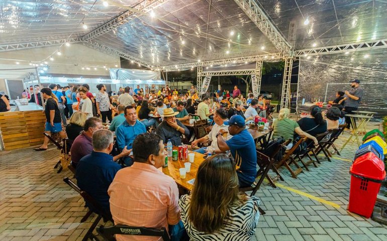 Após sucesso de público, Prefeitura garante segunda edição do Festival do Camarão