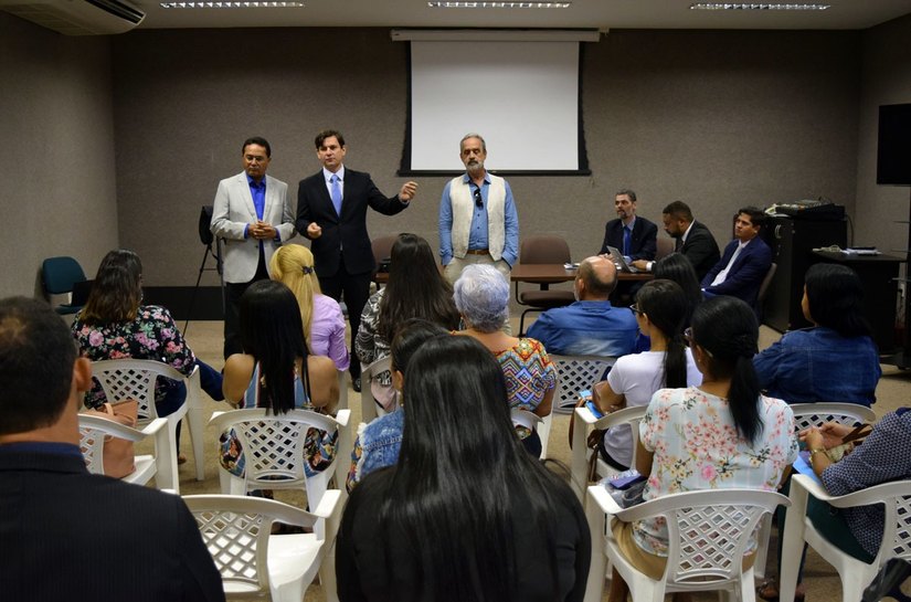 Comissão de Educação ouve depoimentos de estudantes lesados pelo 'Golpe do Diploma'
