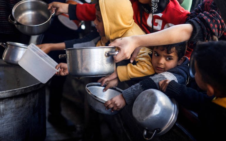 Fome em Gaza: Mais de 1,1 milhão de pessoas podem enfrentar nível mais severo até maio, dizem especialistas
