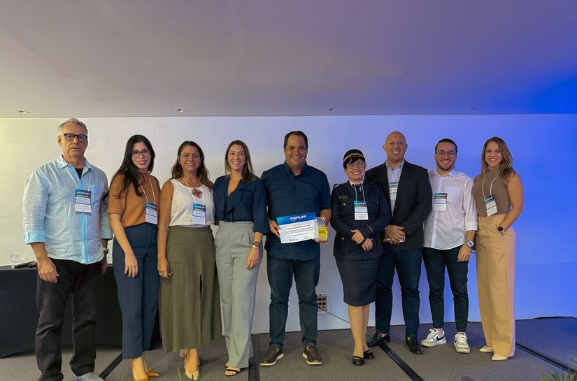 André Bocão recebe título de Prefeito Inovador por digitalizar matrículas escolares